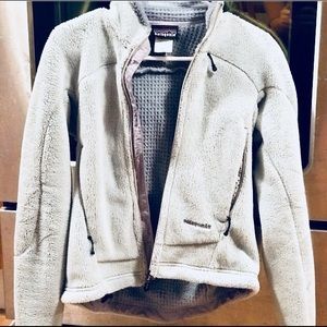 Patagonia xs full zip R2 polartec fleece jacket